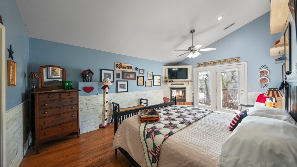 More Photos Of 1117 Dogwood Rd, Lake Ozark Multifamily For Sale