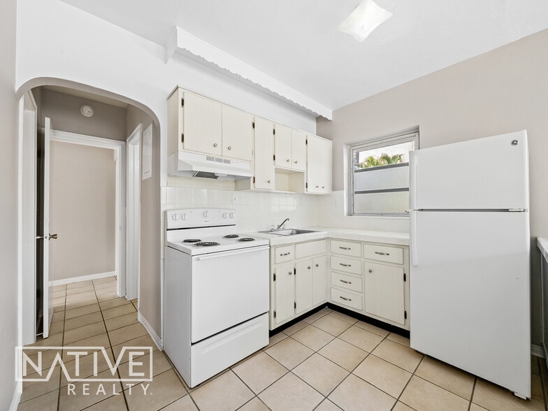 More Photos Of 731-733 NE 7th Ave, Fort Lauderdale Apartments For Sale