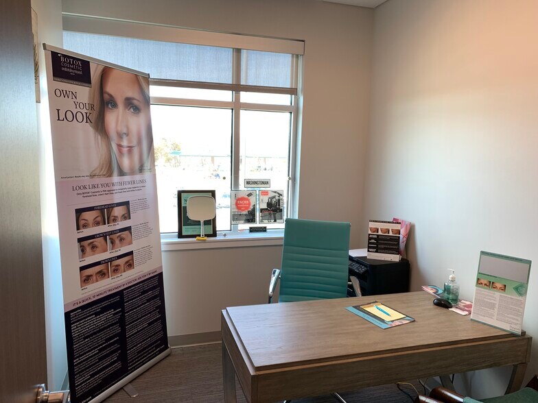 More Photos Of 24430 Stone Springs Blvd, Dulles Medical For Lease