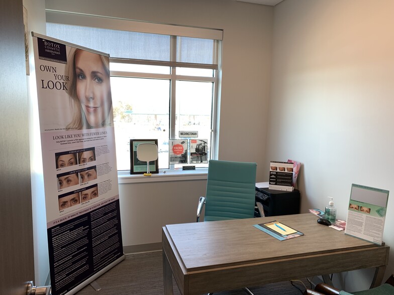 More Photos Of 24430 Stone Springs Blvd, Dulles Town Center Medical For Lease