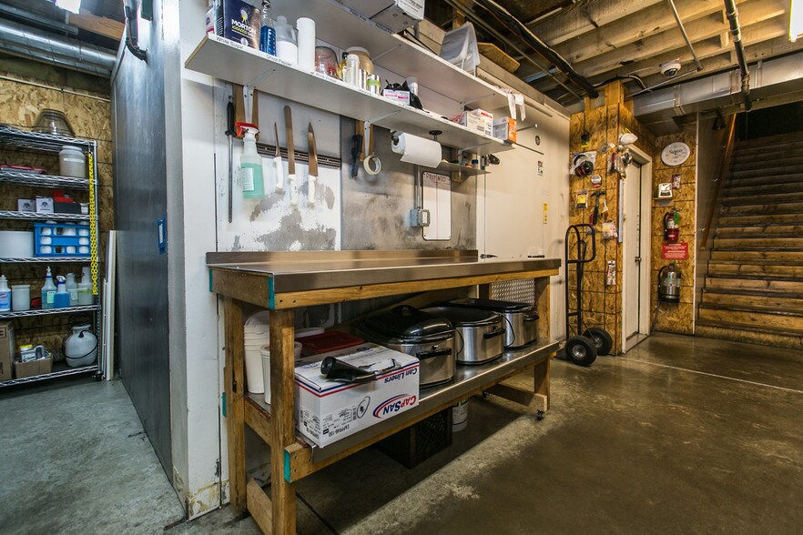 More Photos Of 163 Main St, Dubuque Restaurant For Sale