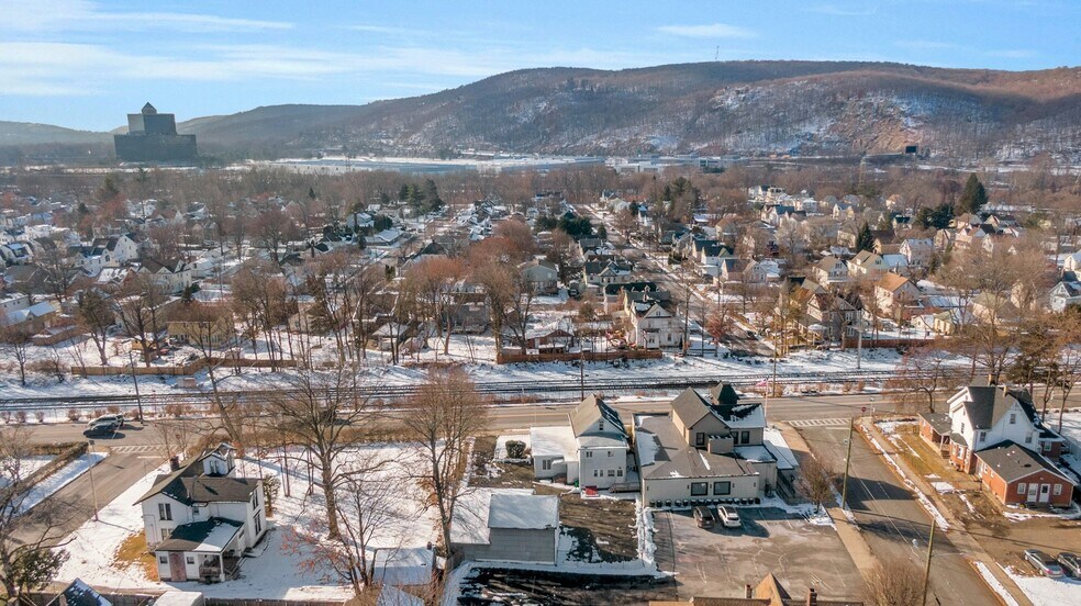 More Photos Of 162 Orange Ave, Suffern Office Residential For Sale