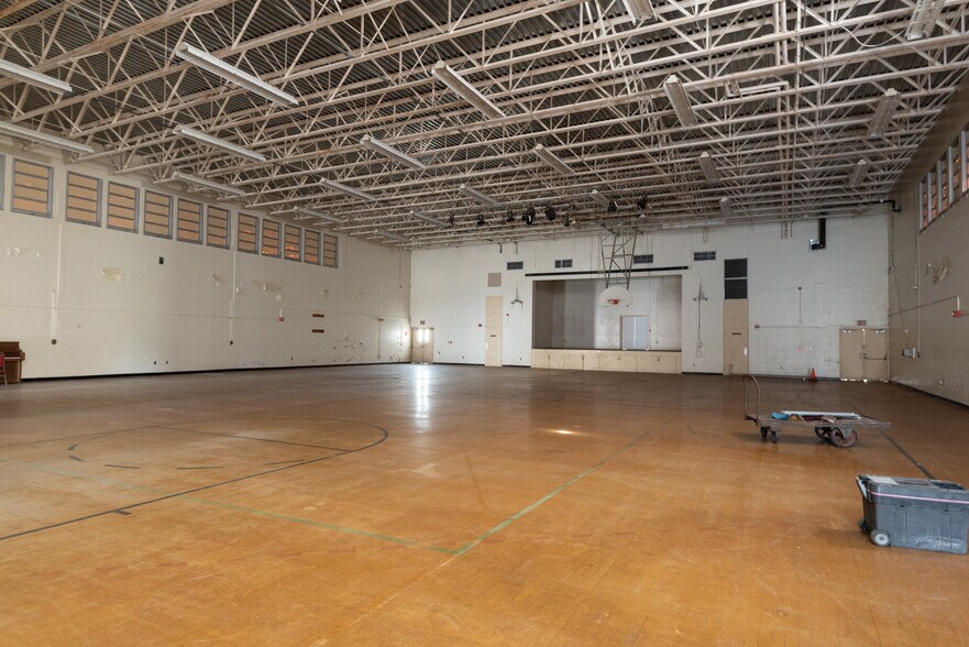 More Photos Of 5673 Hwy 31, Arcadia Industrial For Sale