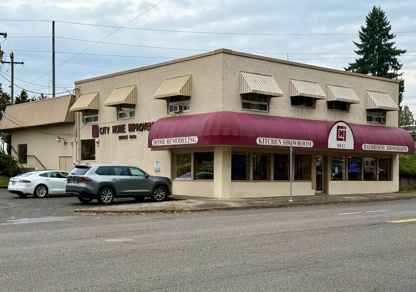 Primary Photo Of 8811 NE Sandy Blvd, Portland Freestanding For Sale