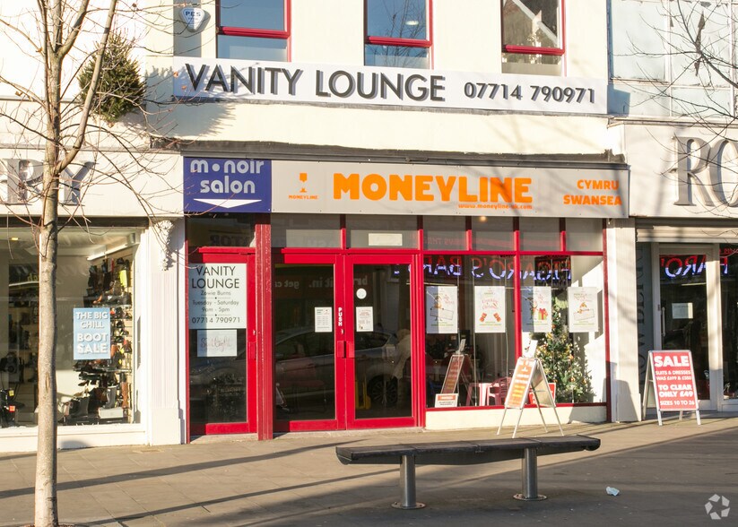 More Photos Of 225 Oxford St, Swansea Storefront For Lease