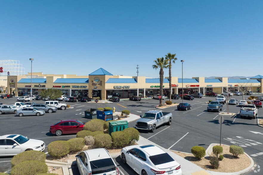More Photos Of 17100 Bear Valley Rd, Victorville General Retail For Lease