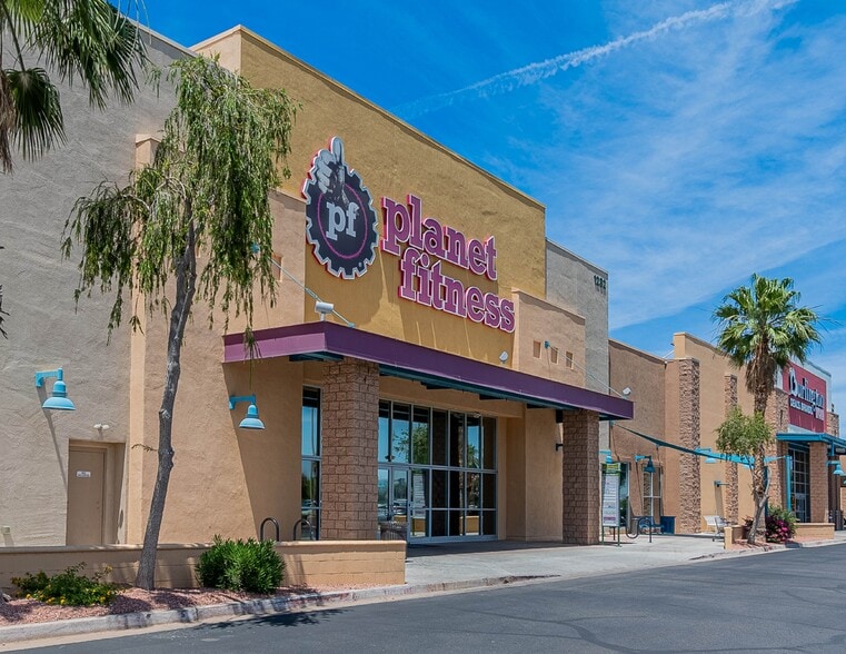 More Photos Of 1232 S Castle Dome Ave, Yuma Health Club For Sale