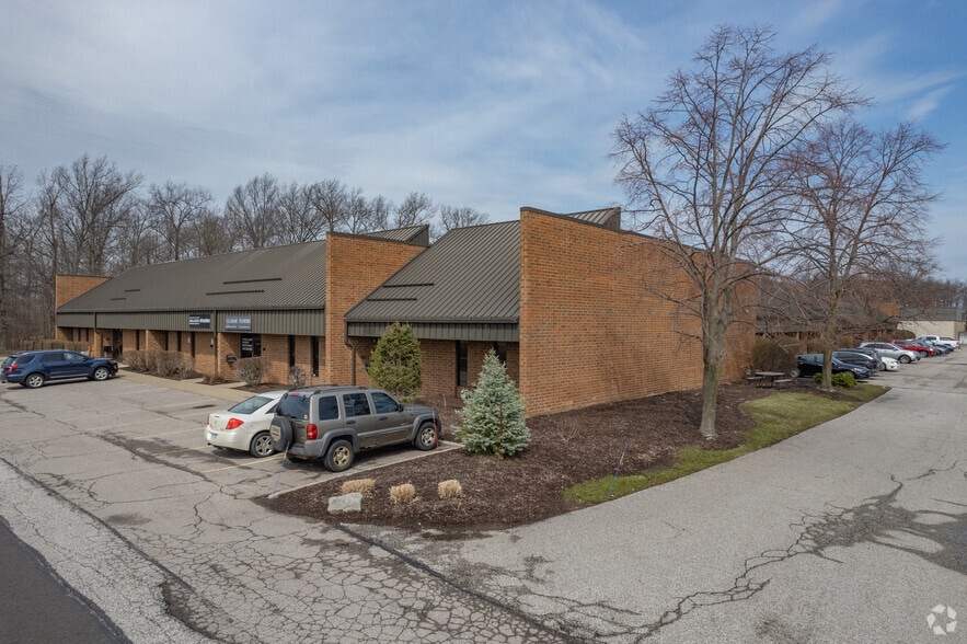 More Photos Of 29313 Clemens Rd, Westlake Light Manufacturing For Lease