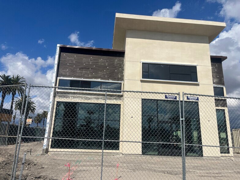 More Photos Of 539 N H St, San Bernardino Fast Food For Sale