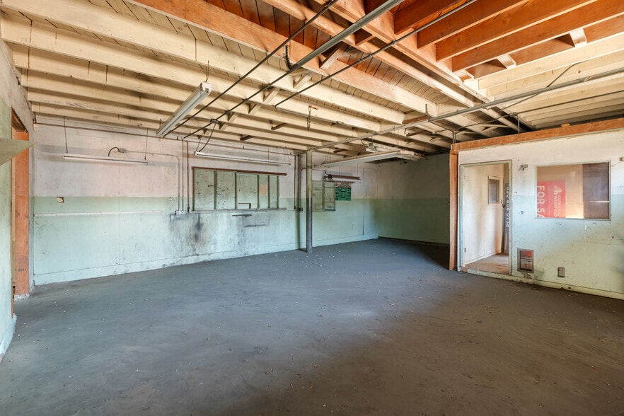 More Photos Of 730 Central Ave, Mountain View Auto Repair For Sale