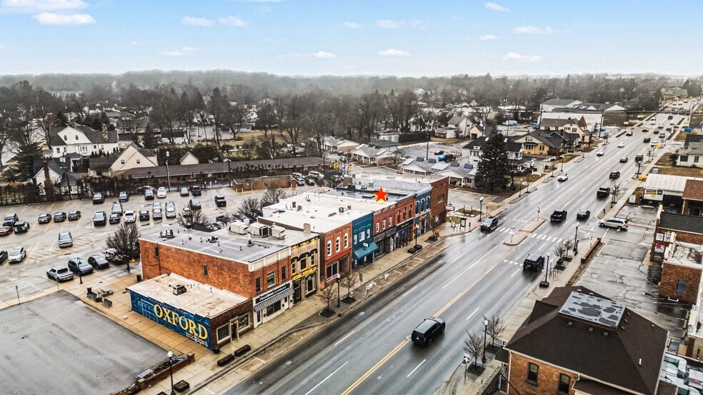 More Photos Of 31 N Washington St, Oxford Storefront Retail Residential For Sale