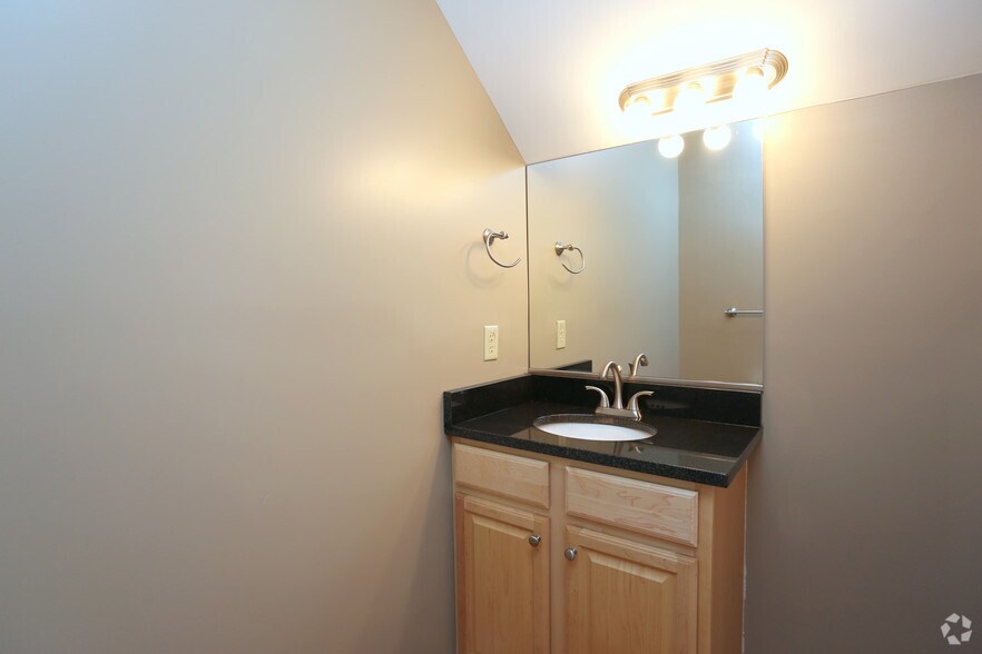 More Photos Of 125 W Saratoga St, Baltimore Apartments For Sale