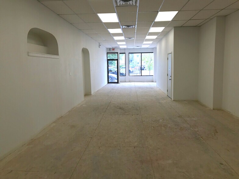 More Photos Of 4716-4722 N Kedzie Ave, Chicago Storefront Retail Residential For Lease