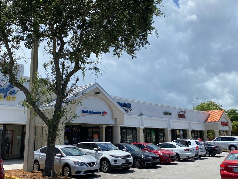 More Photos Of 2436 W 60th St, Hialeah Unknown For Lease