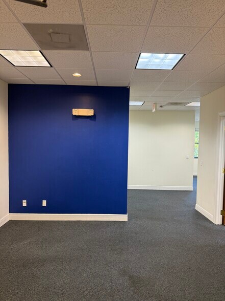 More Photos Of 9696 Bonita Beach Rd, Bonita Springs Office For Lease