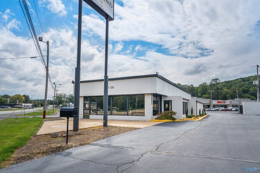 More Photos Of 1106 Gault Ave S, Fort Payne Fast Food For Lease