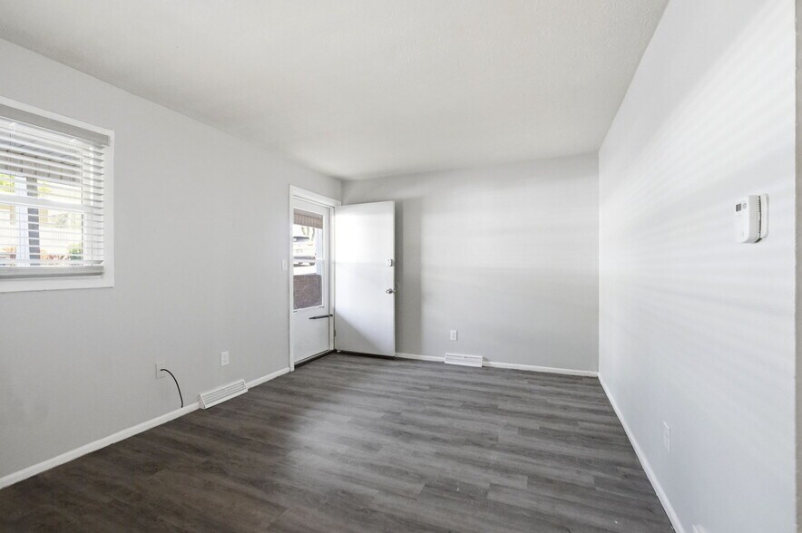 More Photos Of 7559 Mentor Ave, Mentor Apartments For Sale