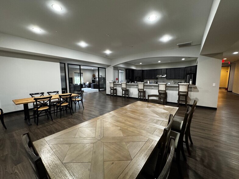 More Photos Of 100 Corporate Blvd, West Columbia Office For Lease