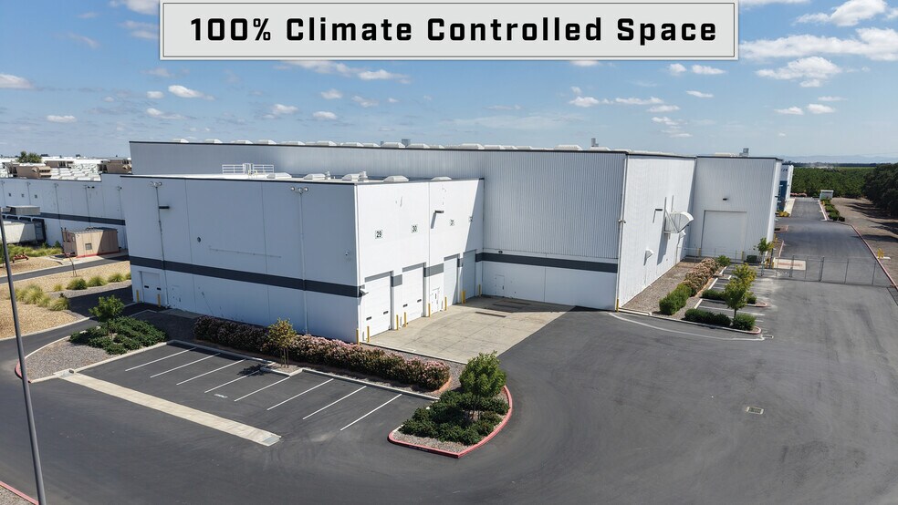 More Photos Of 2222 S Sinclair Ave, Stockton Manufacturing For Lease