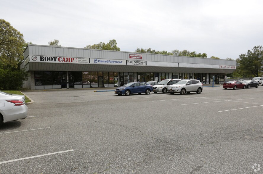 More Photos Of 152-188 Sunrise Hwy, West Islip General Retail For Sale
