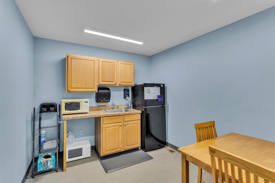 More Photos Of 113 S East Ave, Jackson Medical For Lease