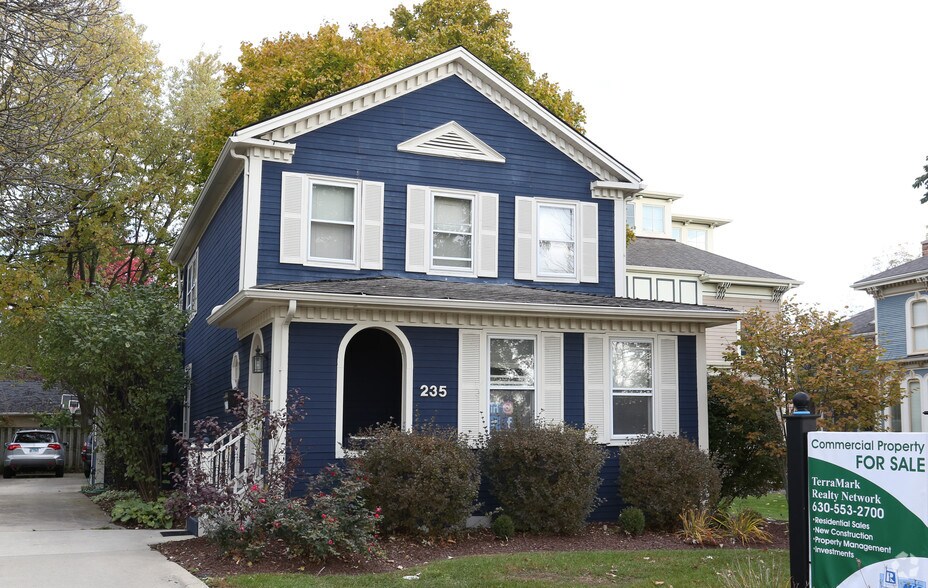 Primary Photo Of 235 W Jefferson Ave, Naperville Office Residential For Sale