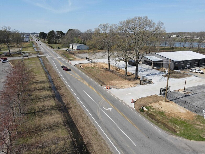 More Photos Of 418 Eastline Rd, Searcy Light Distribution For Sale