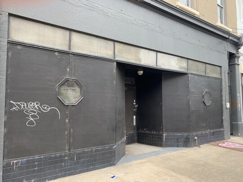 More Photos Of 2159-2161 Central Ave, Cincinnati Storefront Retail Residential For Lease