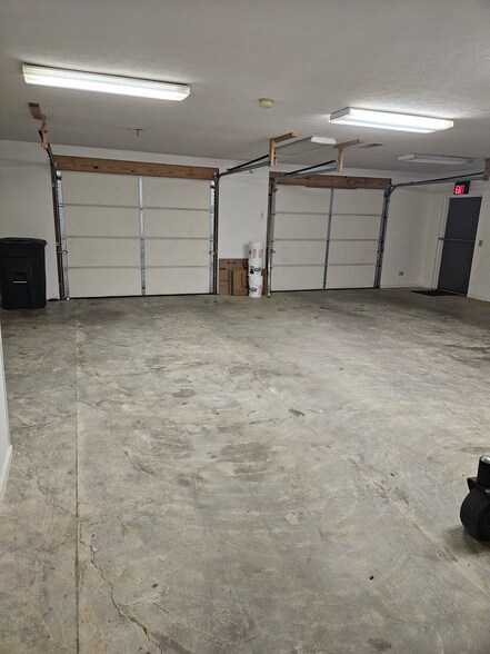 More Photos Of 1433 Us-127 Byp, Lawrenceburg Office For Sale