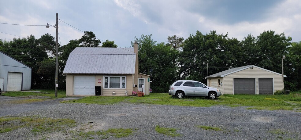 More Photos Of 516-530 N Main St, Topton Auto Repair For Sale