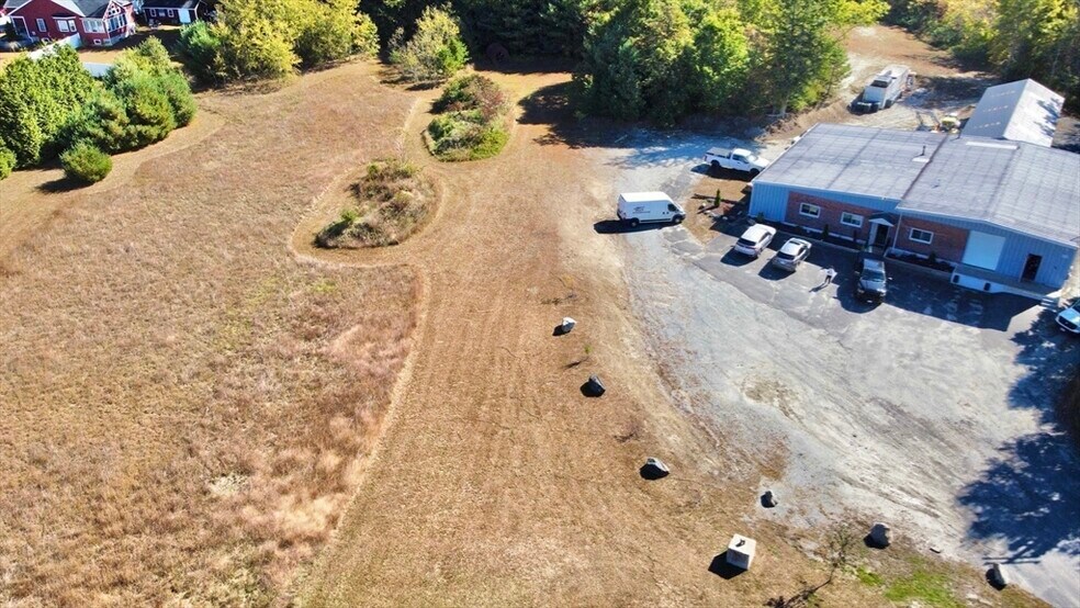 More Photos Of 45 Bethany Rd, Monson Manufacturing For Sale