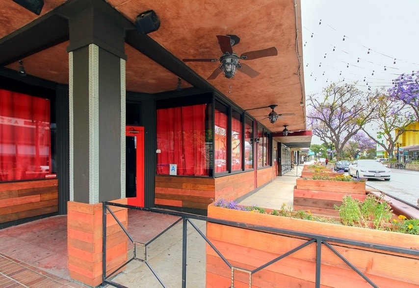 More Photos Of 201 E 2nd St, Pomona Storefront For Lease