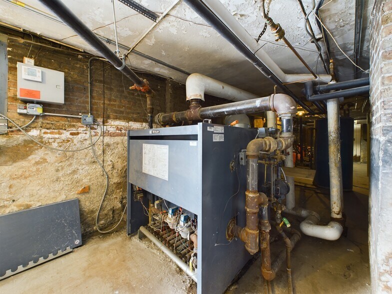 More Photos Of 1405-1413 N Central Ave, Chicago Apartments For Sale