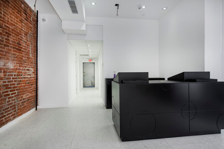 More Photos Of 128 Montague St, Brooklyn Apartments For Sale