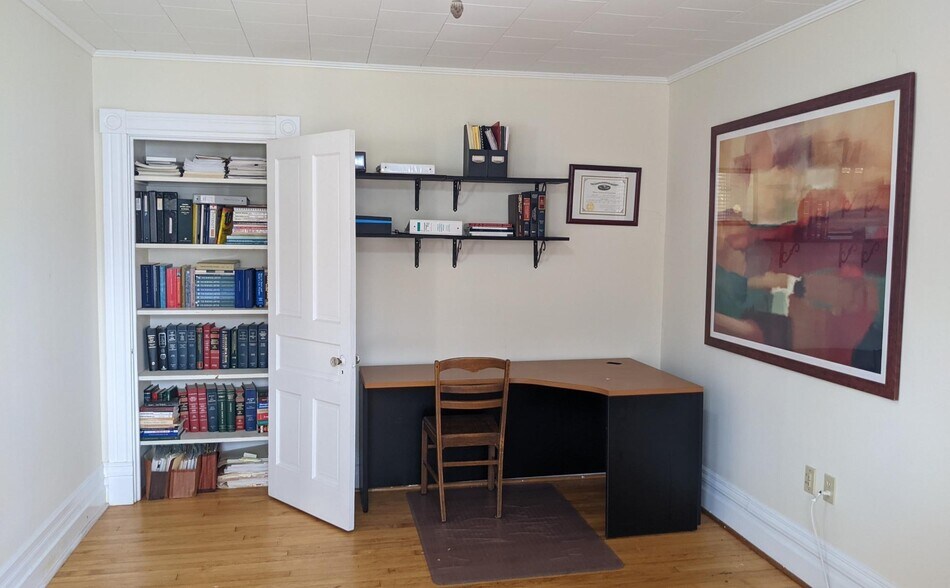 More Photos Of 120 Church Rd, Wexford Office For Lease