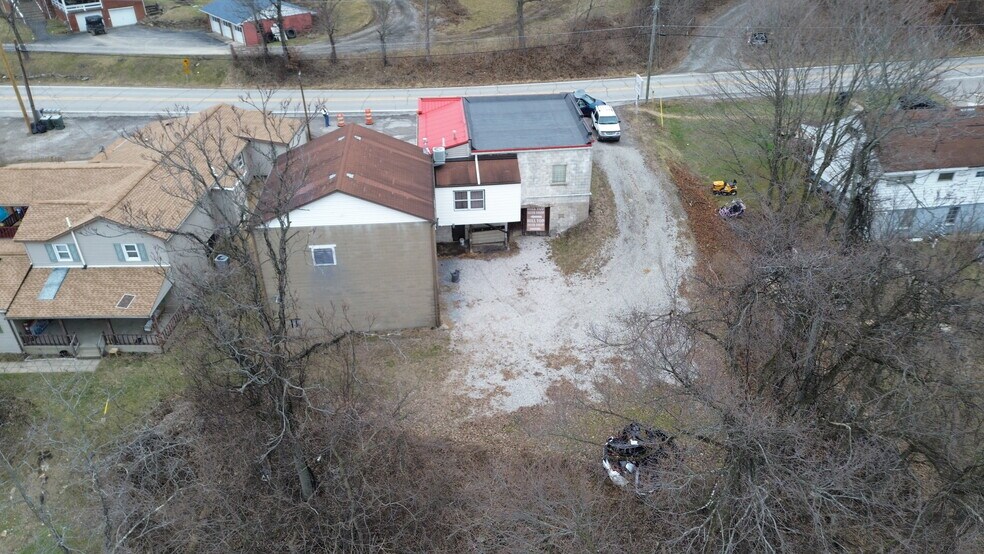 More Photos Of 2738 Eldersville Rd, Follansbee Flex For Sale