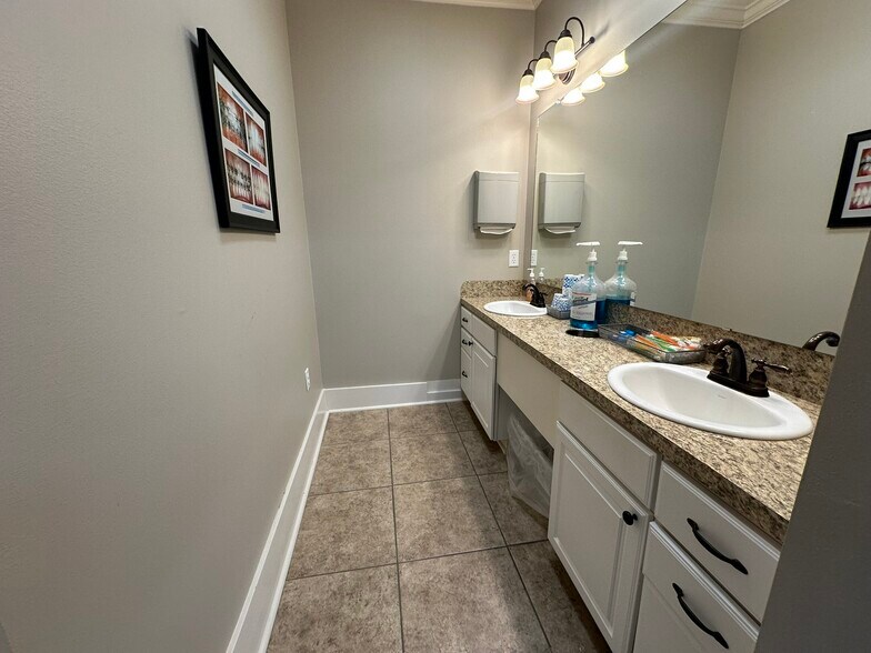 More Photos Of 12799 Burgess Ave, Walker Office For Sale