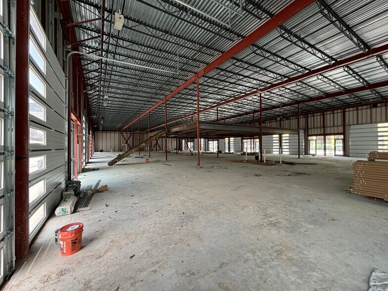 More Photos Of 15893 Ronald Reagan Blvd, Leander Unknown For Lease