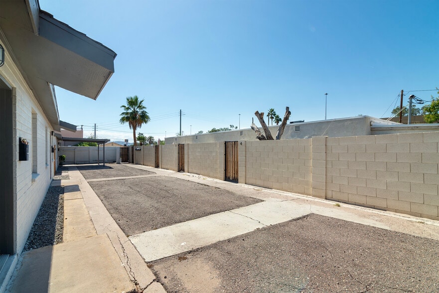 More Photos Of 2142 E Taylor St, Phoenix Multifamily For Sale