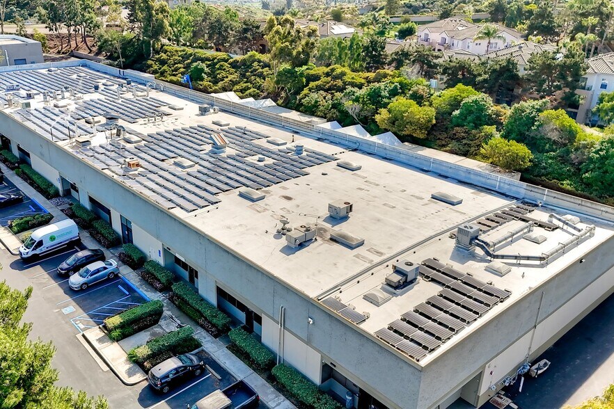 More Photos Of 2221 Las Palmas Dr, Carlsbad Warehouse For Lease