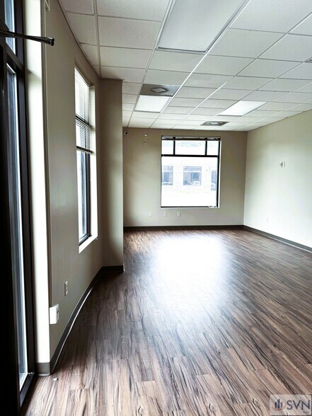 More Photos Of 1000 Towne Center Blvd, Pooler Medical For Lease