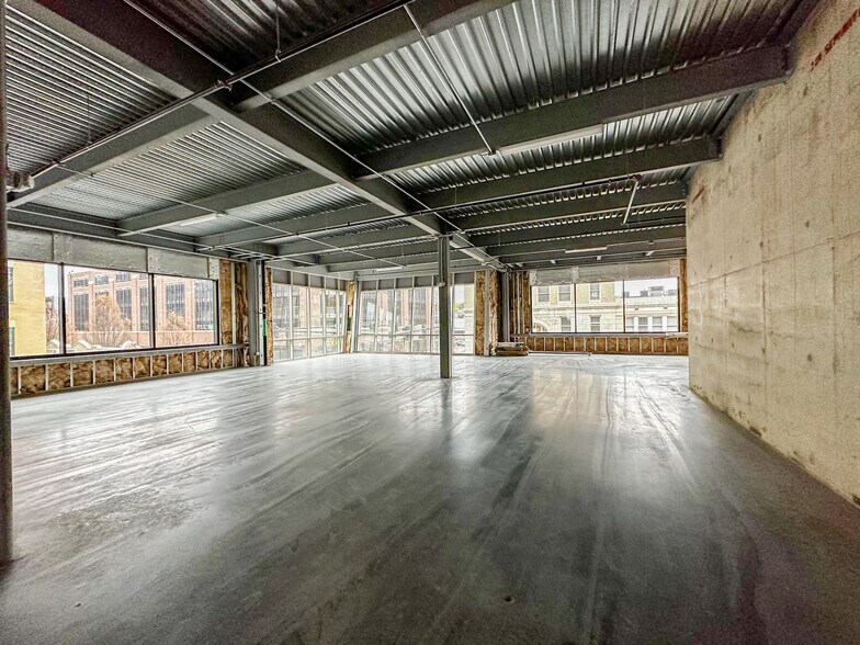 More Photos Of 225 Holmes Ave, Huntsville Office For Lease