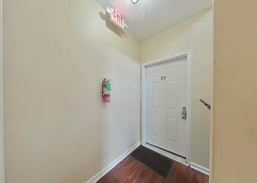 More Photos Of 5900 Market St, Philadelphia Storefront Retail Residential For Sale