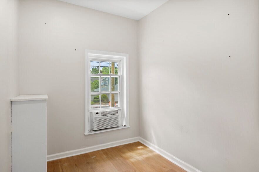 More Photos Of 205 Delaware Ave, Delmar Loft Creative Space For Lease