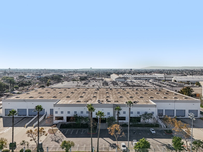 Primary Photo Of 2700 Sequoia Dr, South Gate Warehouse For Lease
