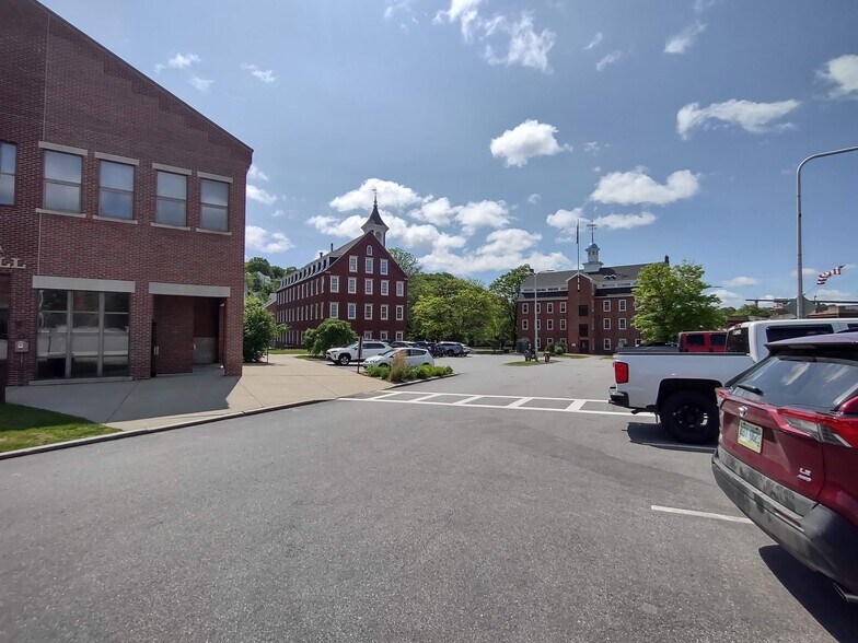 More Photos Of 1 Mill Plz, Laconia Office For Sale