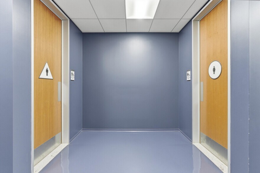 More Photos Of 959 Seward St, Los Angeles Office For Lease