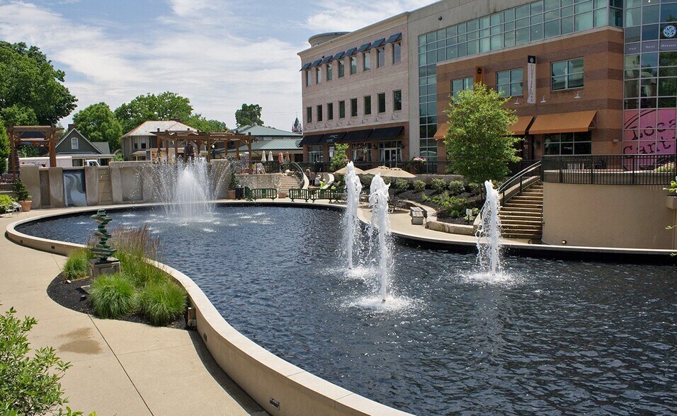 More Photos Of 121 Mill St, Gahanna Apartments For Lease