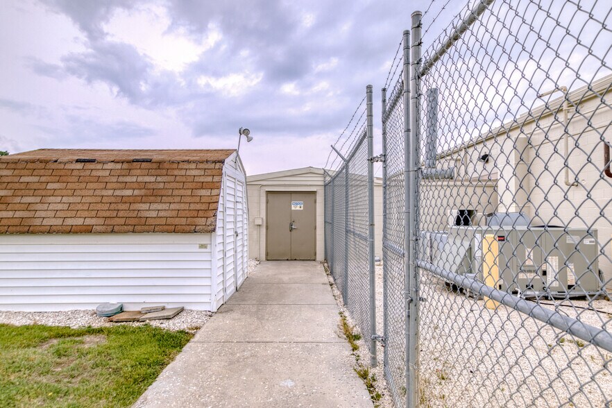 More Photos Of 5190 Dominion Dr, Dublin Warehouse For Sale
