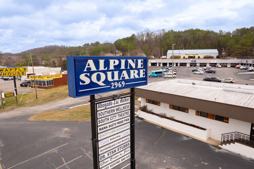 More Photos Of 2969 Pelham Pky, Pelham General Retail For Lease